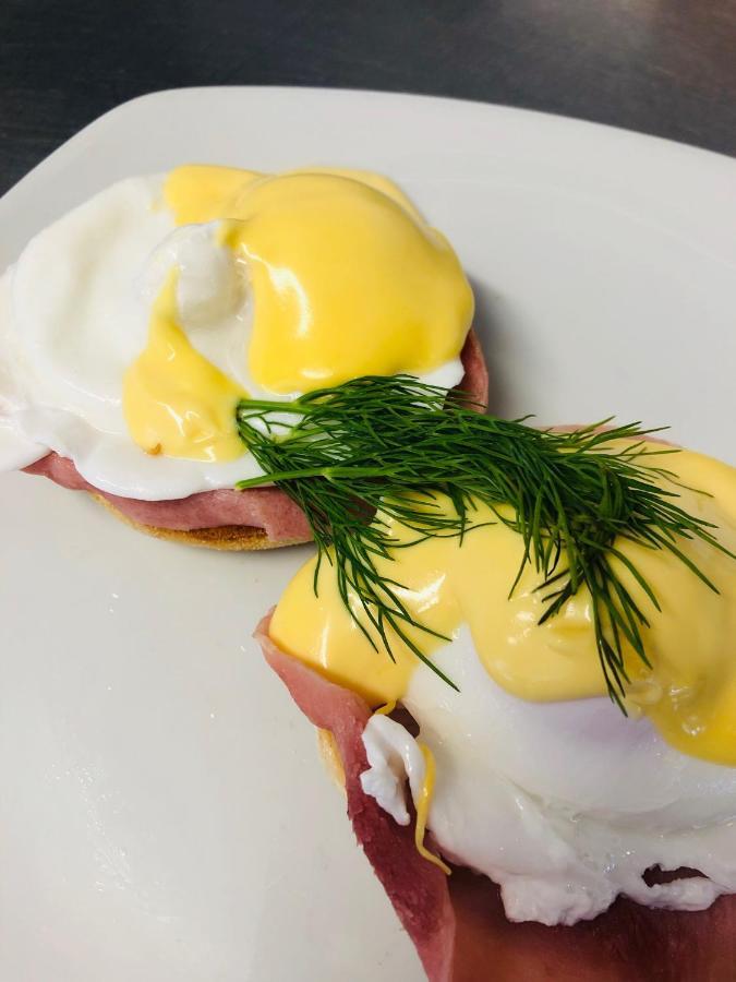 No 11 Bistro & Rooms 케일리 외부 사진
